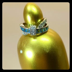 Silver stone studded ring